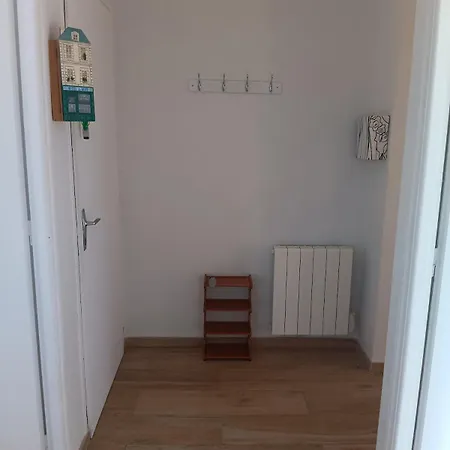 Appartamento Pour 4 Personnes, Très Proche Centre Ville, Vue Port, Confort *